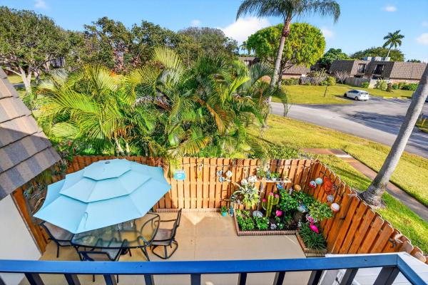 Forest Lakes Townhomes, 1545 W Forest Lakes Cir #B, West Palm Beach, Florida 33406, image 2