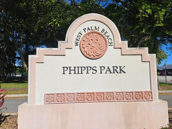 Colonial Estates, 501 Pilgrim Rd, West Palm Beach, Florida 33405, image 2