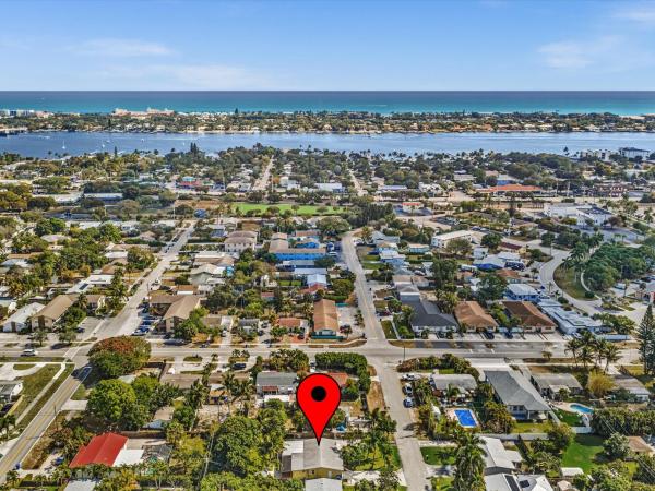 Greynolds Highlands, 607 W Perry St, Lantana, Florida 33462, image 1