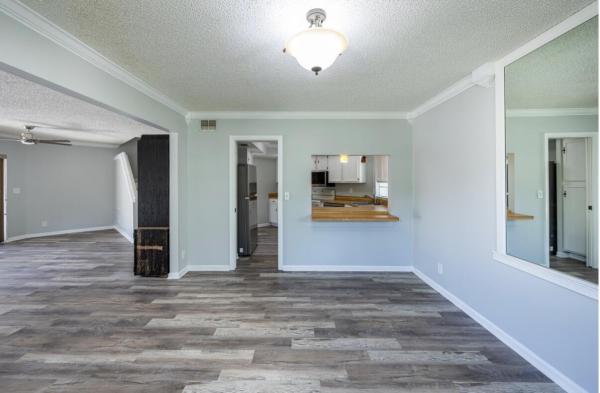 Winchester Courts, 4300 Hazel Ave #D, Palm Beach Gardens, Florida 33410, image 2