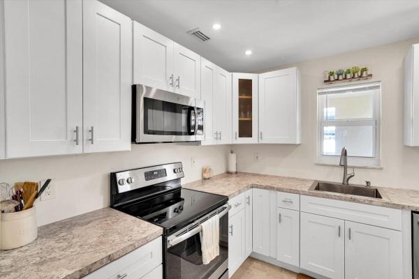 Coastal Waterways, 2600 Diana Dr #301, Hallandale Beach, Florida 33009, image 3