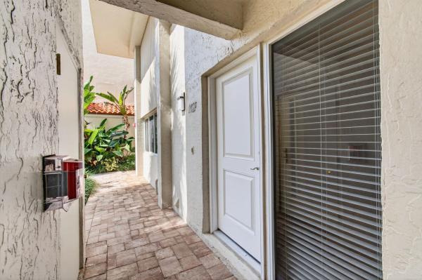 Regency Highland Club, 3908 S Ocean Blvd #127, Highland Beach, Florida 33487, image 3