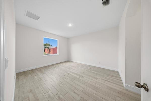 Lakewood Park, 7609 Santa Clara Blvd, Fort Pierce, Florida 34951, image 2
