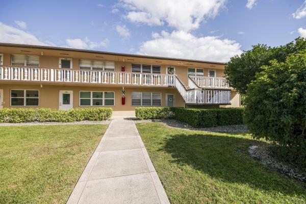 Andover At Century Village, 330 Andover M, West Palm Beach, Florida 33417, image 3