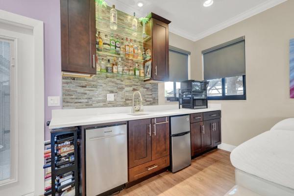 City Of Atlantis, 513 N Country Club Dr, Atlantis, Florida 33462, image 1