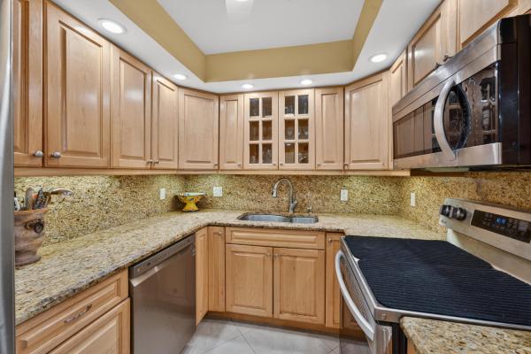 Gemini, 336 Golfview Rd #704, North Palm Beach, Florida 33408, image 1