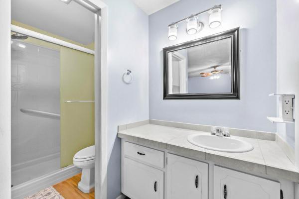 7376 W Oakridge Cir, Lake Worth, Florida 33462, image 1