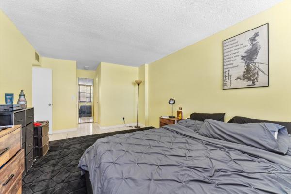 Watergate, 2751 Taft St #403, Hollywood, Florida 33020, image 1