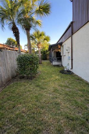 6770 Dupere Ln, Lake Worth, Florida 33467, image 1