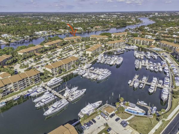 The Marina At The Bluffs, 1901 Marina Isle Way #304, Jupiter, Florida 33477, image 1