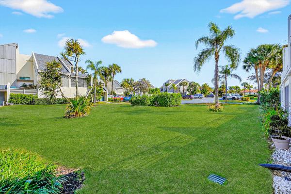 Poolside Villas At Jupiter Ocean & Racquet Club, 1605 S Us Highway 1, Jupiter, Florida 33477, image 1