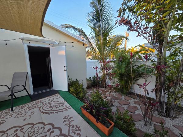 College Park, 228 Vanderbilt Dr, Lake Worth Beach, Florida 33460, image 1