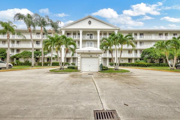 Whitehall Village, 2461 Village Blvd #102, West Palm Beach, Florida 33409, image 3