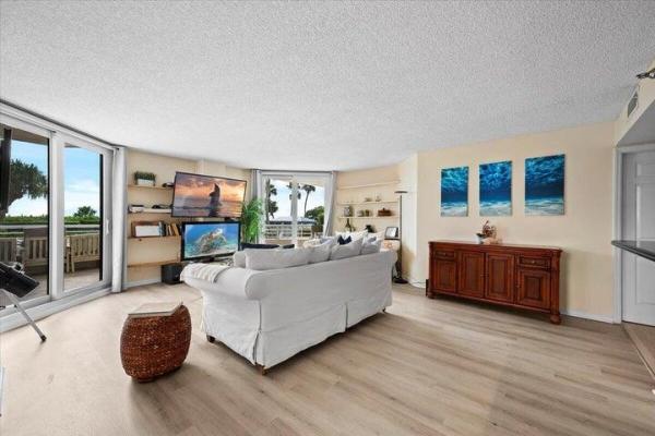 Corinthians South, 176 Helios Dr #106, Jupiter, Florida 33477, image 3