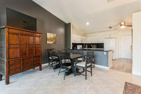 Hampton At Aberdeen, 7206 Le Chalet Blvd, Boynton Beach, Florida 33472, image 1