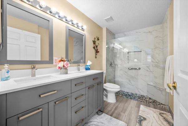 Fairway Villas At Lucerne Lakes, 4720 Lucerne Lakes Blvd E #810, Lake Worth, Florida 33467, image 1