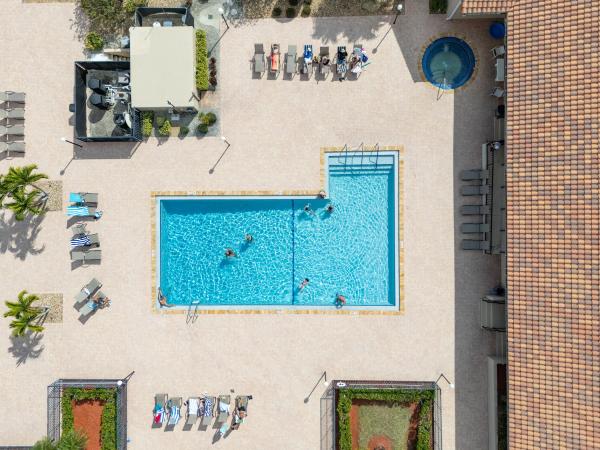 The Coves At Aberdeen, 5829 Parkwalk Dr, Boynton Beach, Florida 33472, image 3