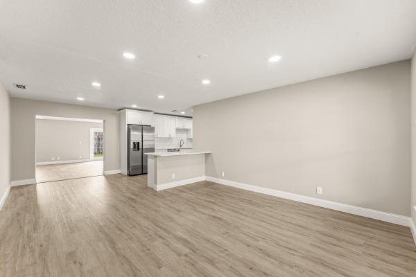 Cresthaven Of Palm Beach, 2691 Rockcrest Ct, West Palm Beach, Florida 33415, image 2