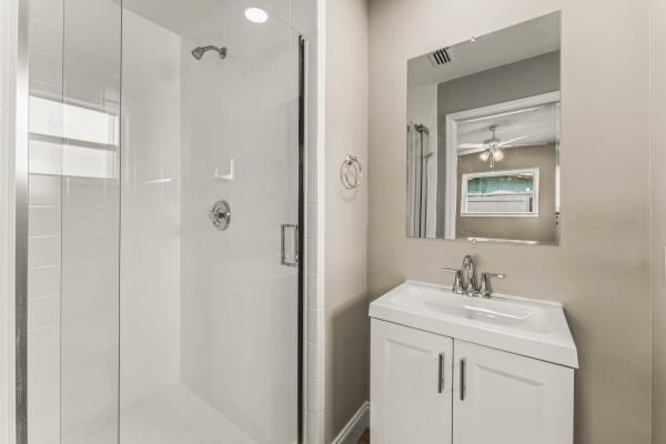 Cresthaven Of Palm Beach, 2691 Rockcrest Ct, West Palm Beach, Florida 33415, image 1