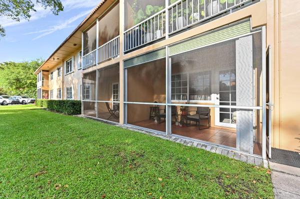 Manor Grove Village, 1951 NE 2nd Ave #101I, Wilton Manors, Florida 33305, image 1