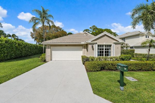 The Masters At Eagleton, 600 Masters Way, Palm Beach Gardens, Florida 33418, image 2