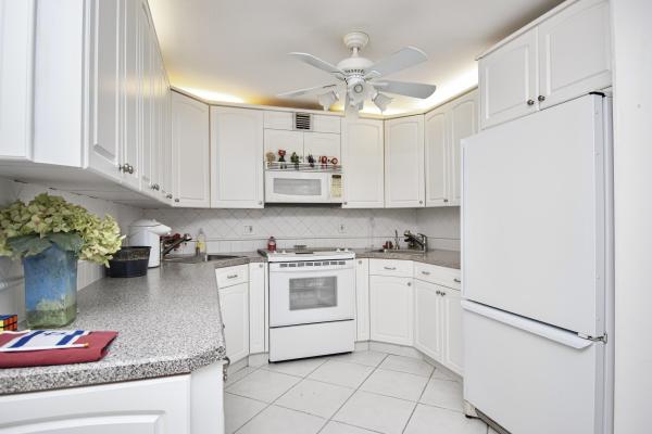 Richmond, 220 Richmond C, Deerfield Beach, Florida 33442, image 2