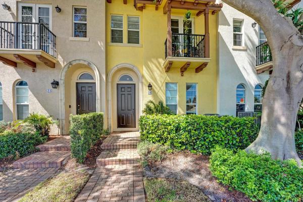 Royal Poinciana, 20 Via Floresta Dr, Boca Raton, Florida 33487, image 3