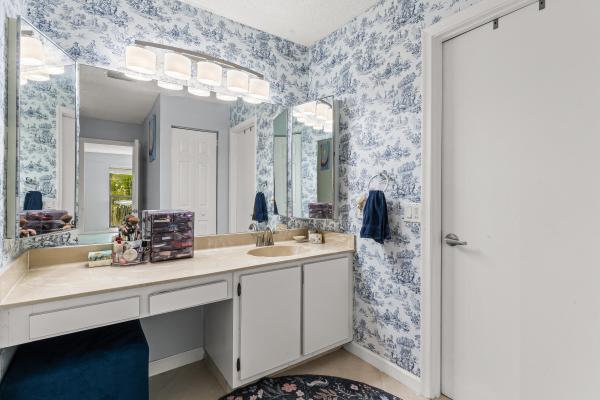 The Horizons Of Boca Lago, 21766 Cypress Dr #20b, Boca Raton, Florida 33433, image 1
