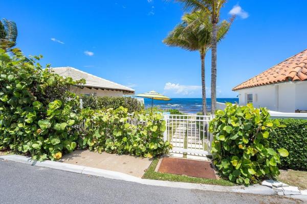 Bello Lido, 1285 N Ocean Blvd, Palm Beach, Florida 33480, image 2