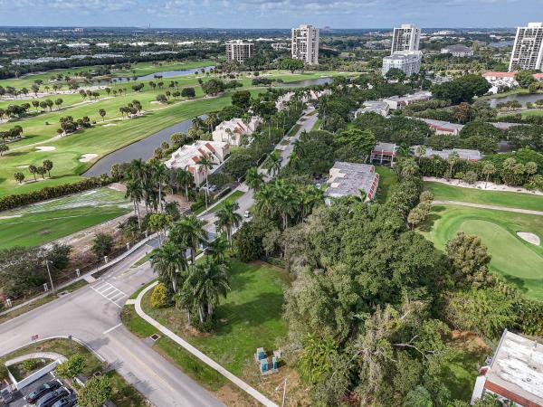 1617 Embassy Dr, West Palm Beach, Florida 33401, image 3