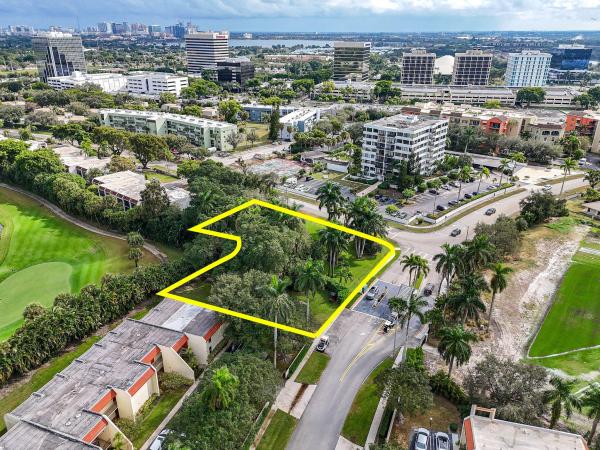 1617 Embassy Dr, West Palm Beach, Florida 33401, image 2