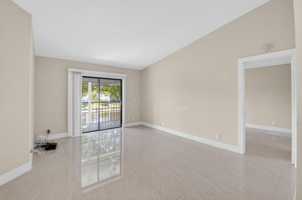 Witney At Lakes Of Delray, 15453 Lakes Of Delray Blvd #204, Delray Beach, Florida 33484, image 1