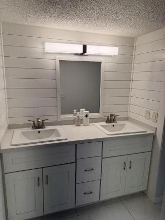 Devon, 7287 S Devon Dr #109, Tamarac, Florida 33321, image 2