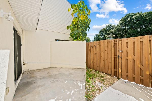 Eden Place, 631 Executive Center Dr #K104, West Palm Beach, Florida 33401, image 1