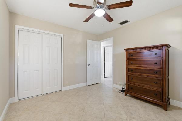 Lake Park Manor, 2545 Conroy Dr, North Palm Beach, Florida 33403, image 1