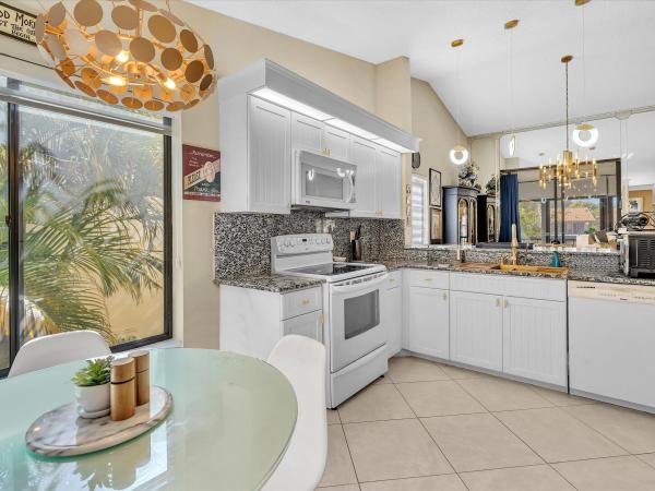 Palm Chase Lakes, 10215 N Circle Lake Dr #201, Boynton Beach, Florida 33437, image 1