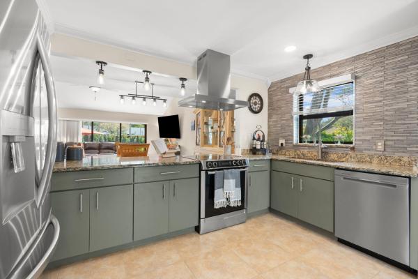 The Woodlands Of Deer Creek, 2046 Deer Creek Woodlands Pl, Deerfield Beach, Florida 33442, image 1