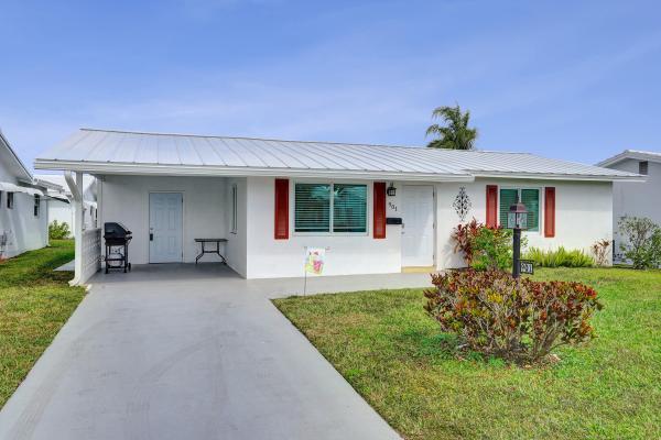Palm Beach Leisureville, 901 SW 6th Ave, Boynton Beach, Florida 33426, image 1
