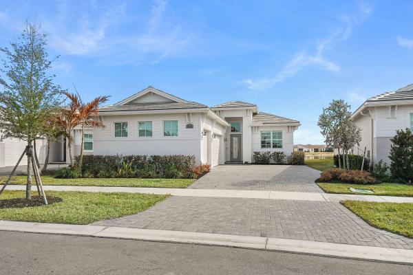 8515 SW Cantante Way, Port St. Lucie, Florida 34987, image 2