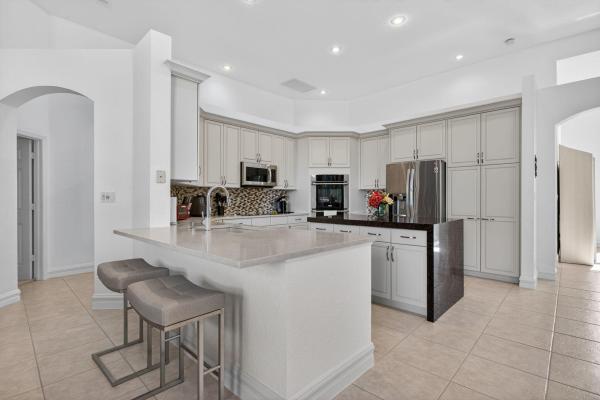 Fox Ridge Estates, 6855 NW 102nd Ln, Parkland, Florida 33076, image 2