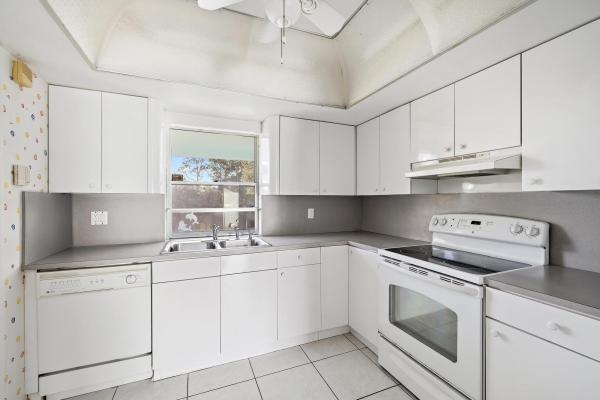Iroquois Park, 9400 SE Little Club Way, Jupiter, Florida 33469, image 3
