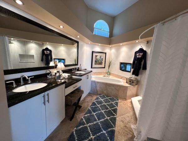 Eastpointe Country Club, 12841 Oak Knoll Dr, Palm Beach Gardens, Florida 33418, image 1