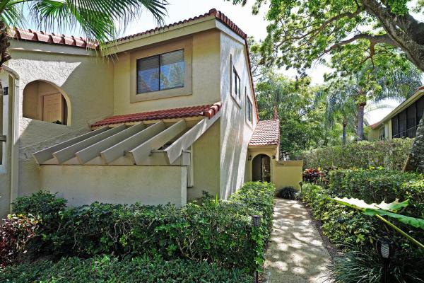 Coach Houses Of Town Place, 5521 Coach House Cir #D, Boca Raton, Florida 33486, image 2