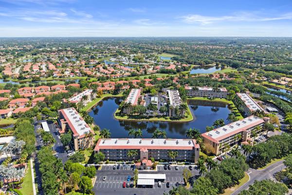 Coral Cove At Coral Lakes, 5777 Gemstone Ct #207, Boynton Beach, Florida 33437, image 1