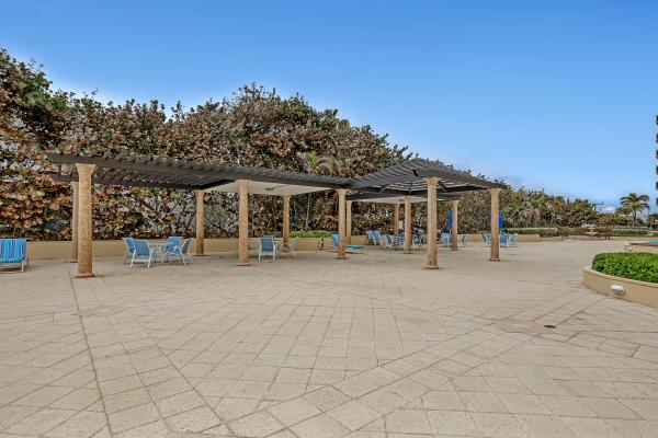 La Bonne Vie, 3475 S Ocean Blvd #1050, Palm Beach, Florida 33480, image 1