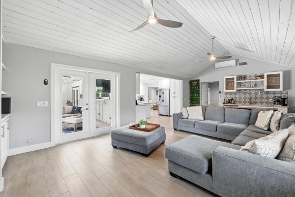 Palm Beach Farms, 624 Whippoorwill Row, West Palm Beach, Florida 33411, image 1