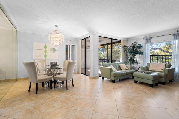 Baywood Village 3, 4532 Carambola Cir S #27273, Coconut Creek, Florida 33066, image 3