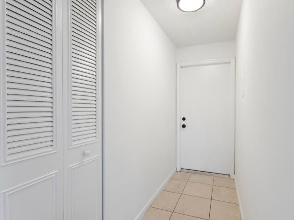Boca Towne Centre, 450 SW 2nd Ave #2050, Boca Raton, Florida 33432, image 2