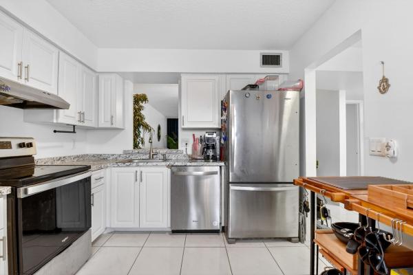 Deauville Village, 14723 Cumberland Dr #3080, Delray Beach, Florida 33446, image 1