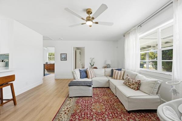 Palm Beach Gardens Estates, 533 Riverside Dr, Palm Beach Gardens, Florida 33410, image 1